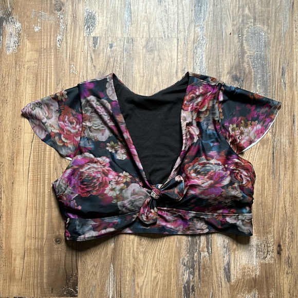 Torrid Flutter Sleeve Floral Bikini Top - Picture 2 of 6